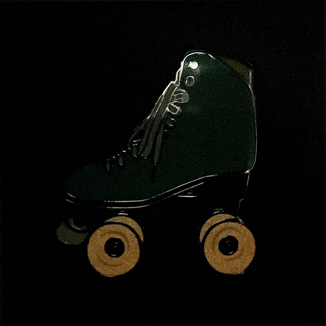 Sea Foam Roller Skate Enamel Pin