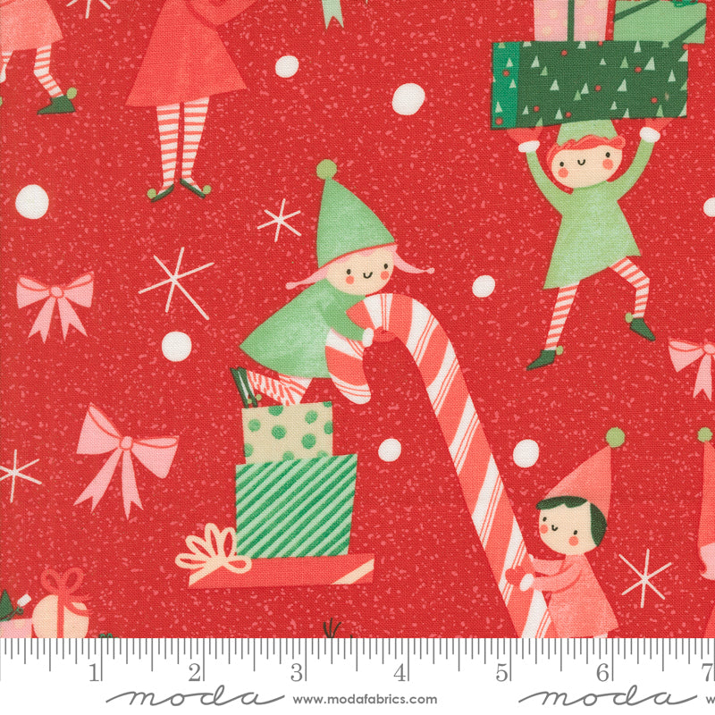 Tiny Christmas - Elves in Christmas Red - Lizzy House - 37131 12