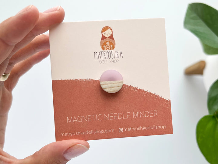 Circle Magnetic Needle Minder