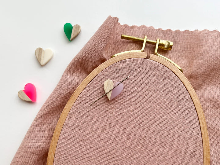 Heart Magnetic Needle Minder