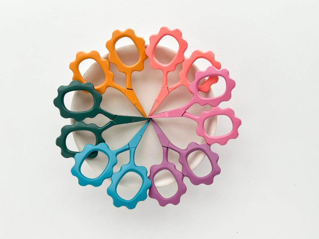 Small Flower Needlecraft Scissors